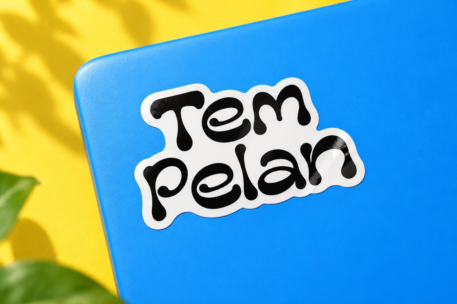 Turut Mburi Font Specimen Preview